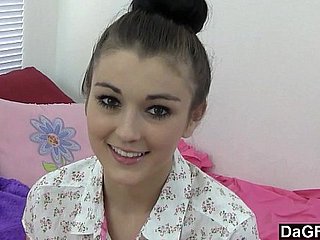 Nervoso adolescente Does Porno For The First Time