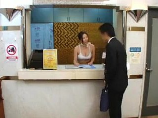 亚洲日本热卖妓女性交在Bordel水疗行政