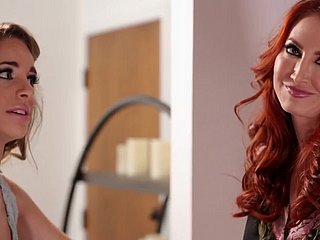 Kimmy Granger dan Kendra James Hot Lesbian Porno