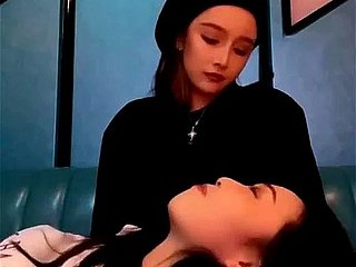 Lesbian Tiongkok & Fetish Kaki