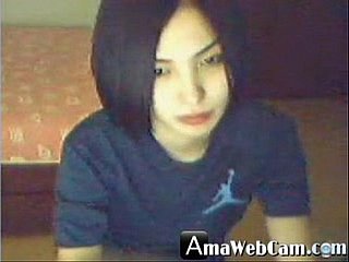 Una deliziosa ragazza coreana, arrapata in the matter of webcam